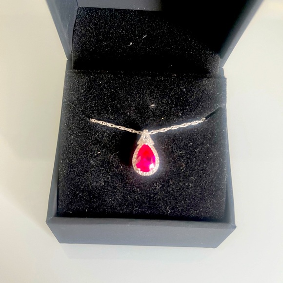 Beautiful lab made pink ruby from Zales - Picture 2 of 5